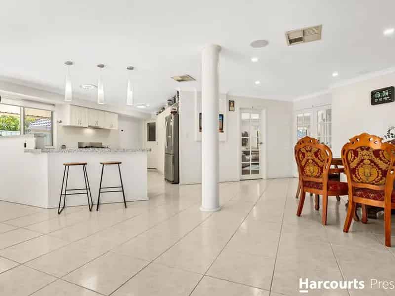 House For Sale , City of Gosnells, Western Australia