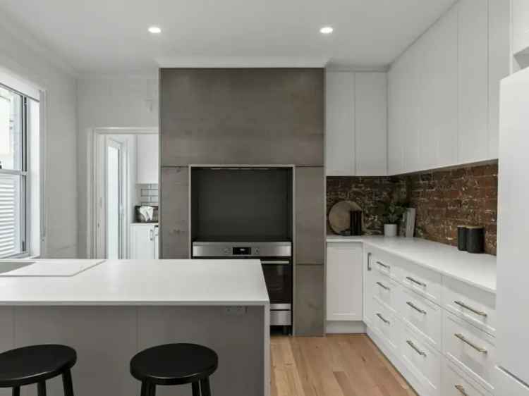 Renovated Character Terrace Near Launceston Medical Precinct