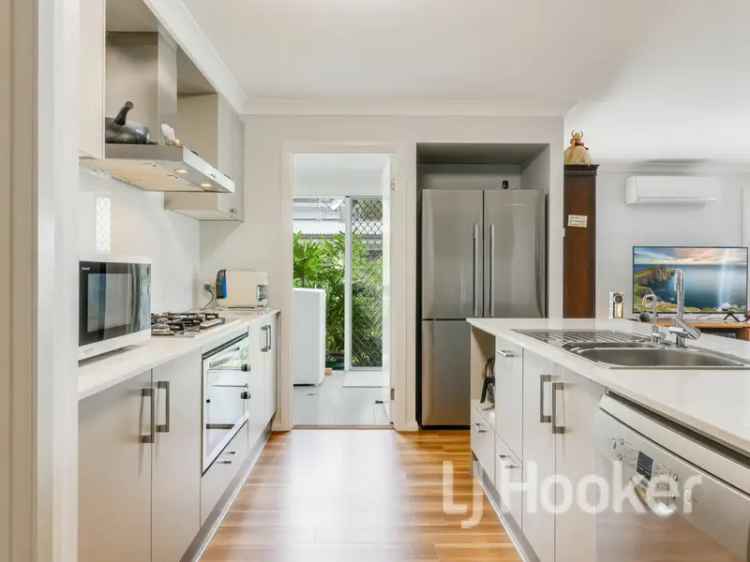 House For Sale in Vincentia, New South Wales