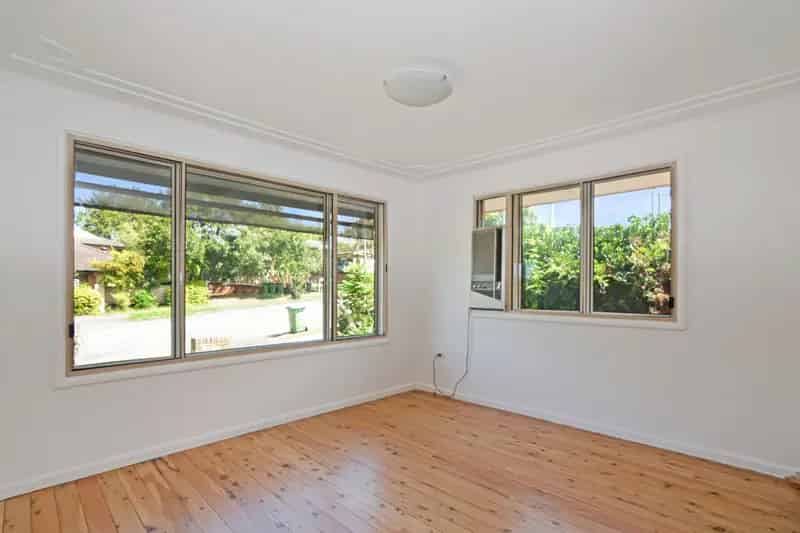 Real Estate For Lease - 9 Henry Parry Drive - East Gosford , NSW