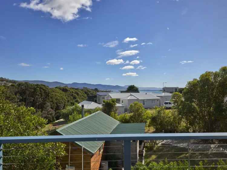 Bicheno Ocean View Holiday Home 3 Bed 2 Bath