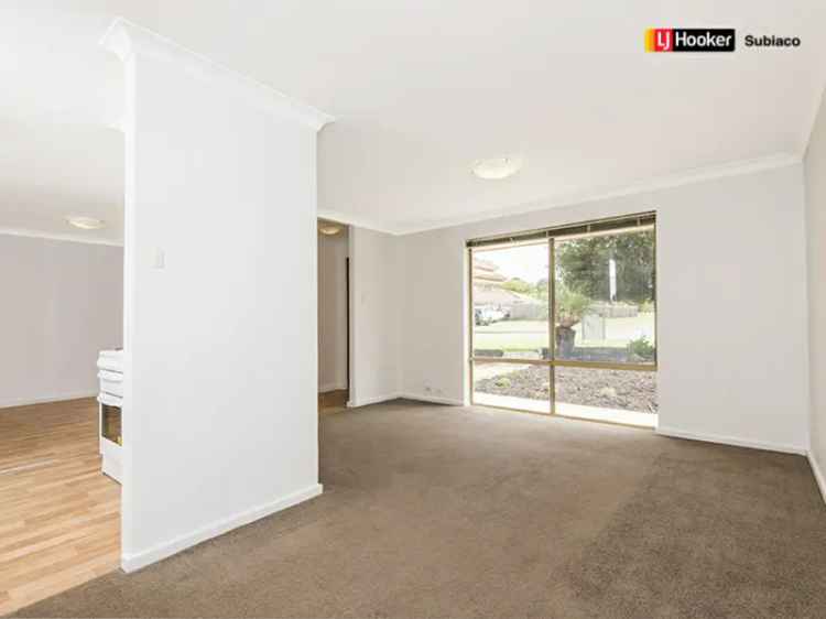 Bassendean Family Home - Close to Schools and Transport