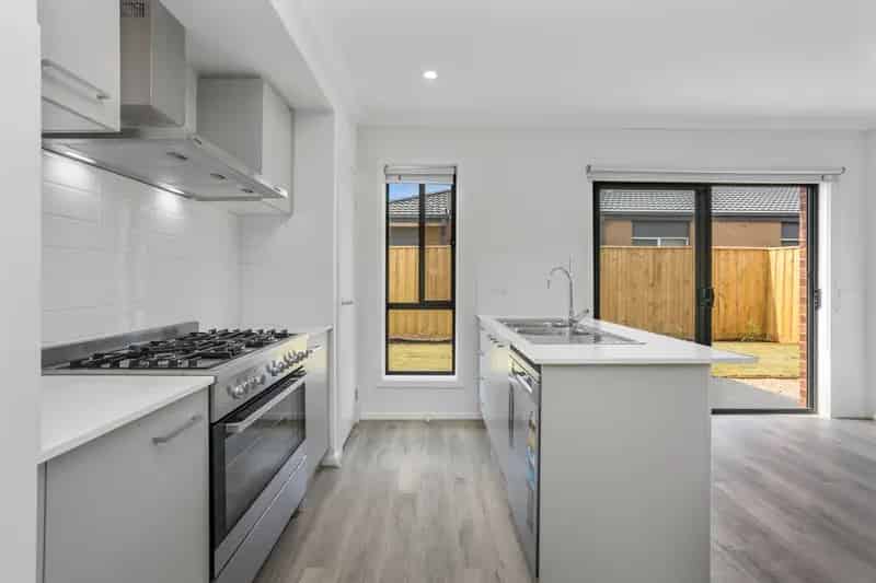 65 Sumac Street, Brookfield VIC 3338 - House For Sale