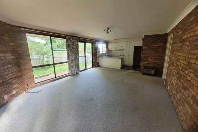 House For Rent in 1, Jayne Close, Armidale, New South Wales