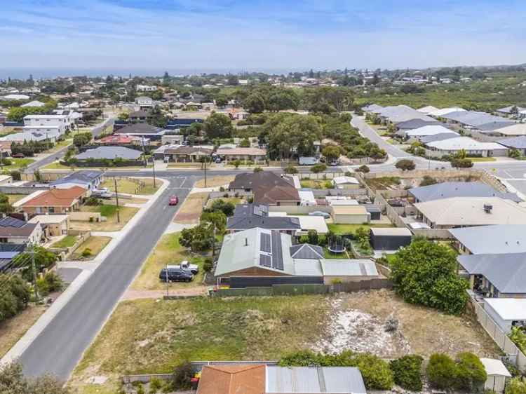 Land For Sale in City of Wanneroo, Western Australia