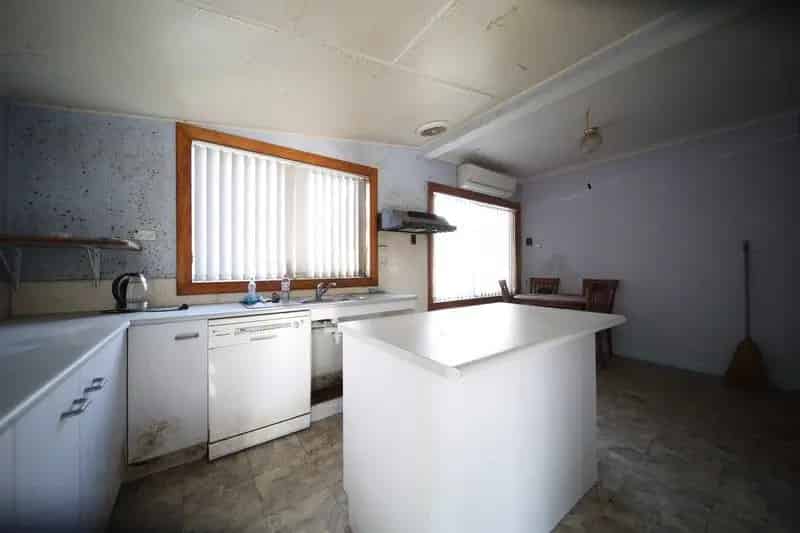 Charming Restoration Opportunity - Ideal Location!