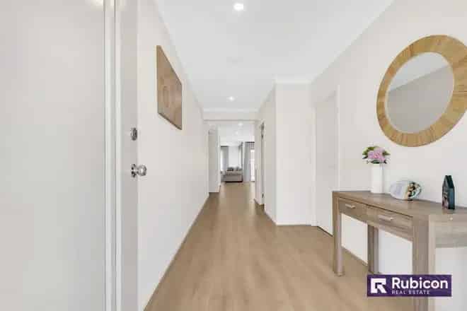 House For Sale , 87, Halcyon Road, Melbourne, Victoria