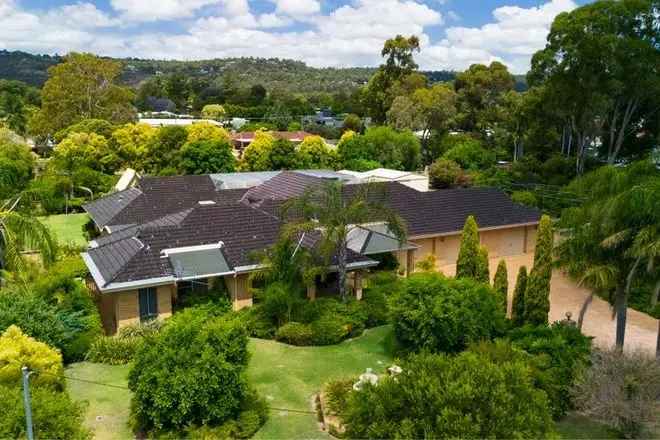 House For Sale in City Of Kalamunda, Western Australia