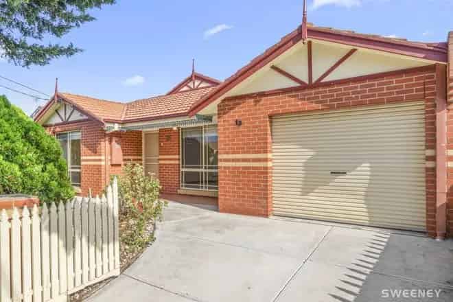 House For Sale , 13, Lewin Court, Melbourne, Victoria
