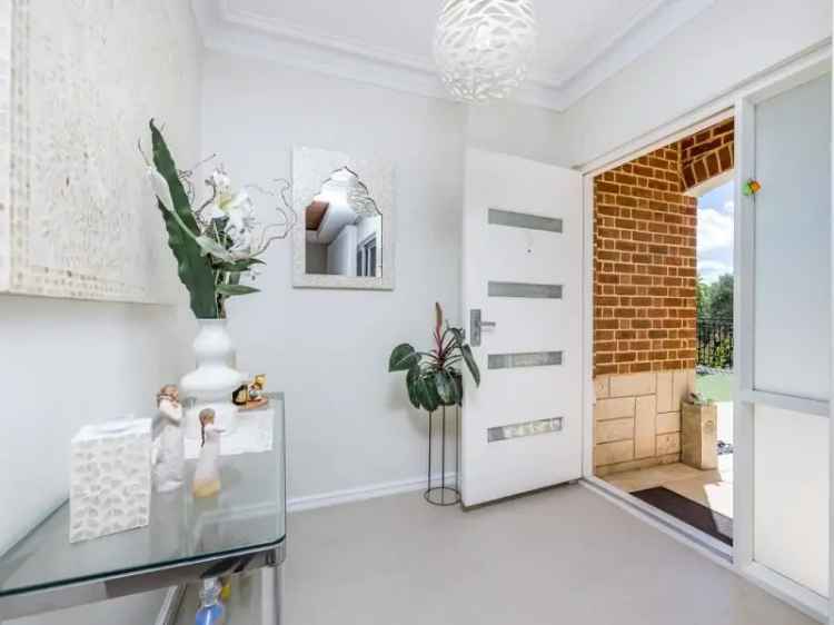 House For Sale in City of Joondalup, Western Australia