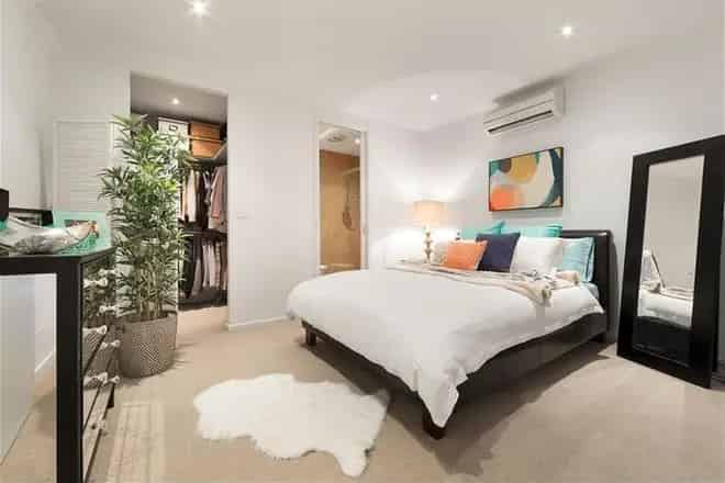 House For Rent , 186, Queens Parade, Melbourne, Victoria