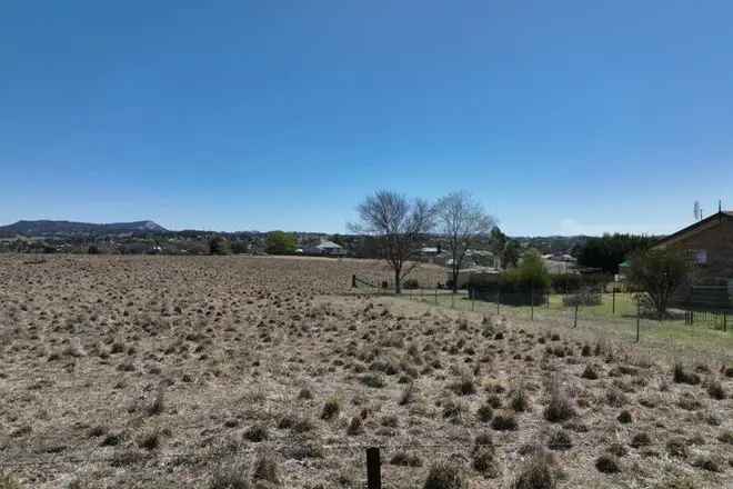 9598m2 Elevated Block with Rural Views