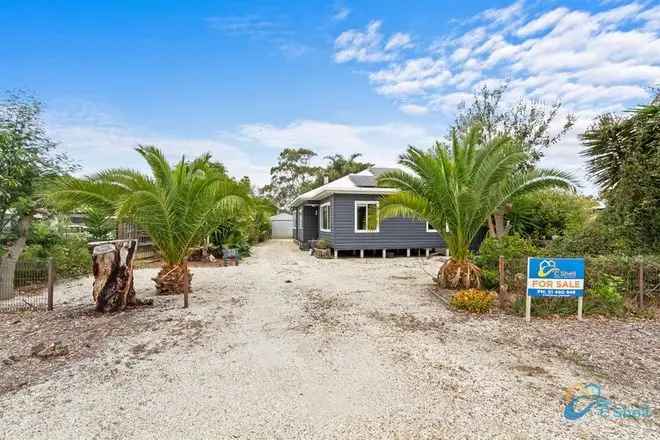 House For Sale in Loch Sport, Victoria