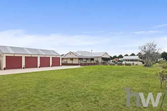 House For Sale , 644-662, Anakie Road, Moorabool, Victoria