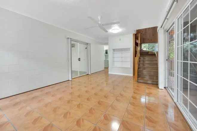 House For Sale , 38, Josephine Street, Melbourne, Victoria