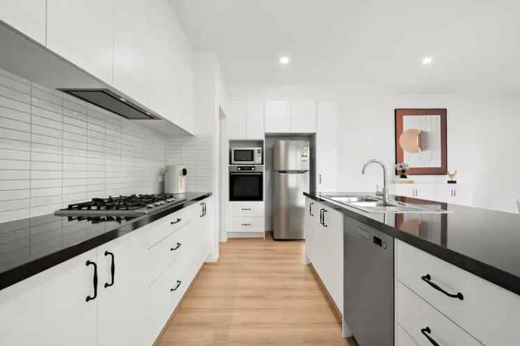 Residential For Sale in Melbourne, Victoria