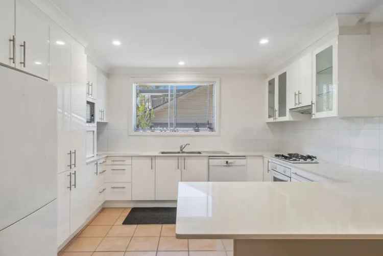 Generous 681sqm block with stunning district views and rear lane access