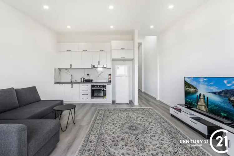 Sydney Olympic Park 2-Bedroom Apartment Near Stadium