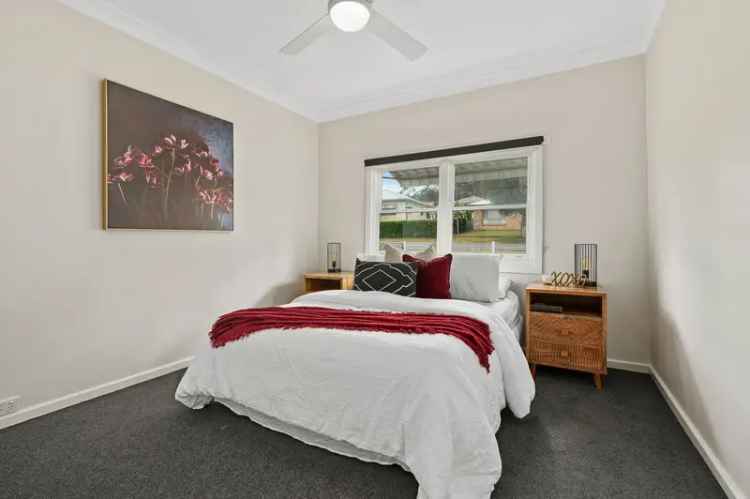 Four Bedroom Home Near Cessnock CBD