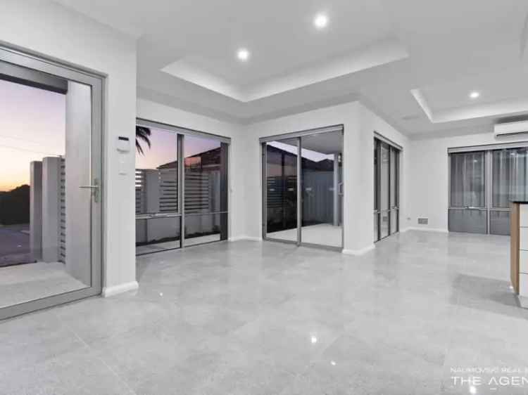 Villa For Sale in City of Stirling, Western Australia