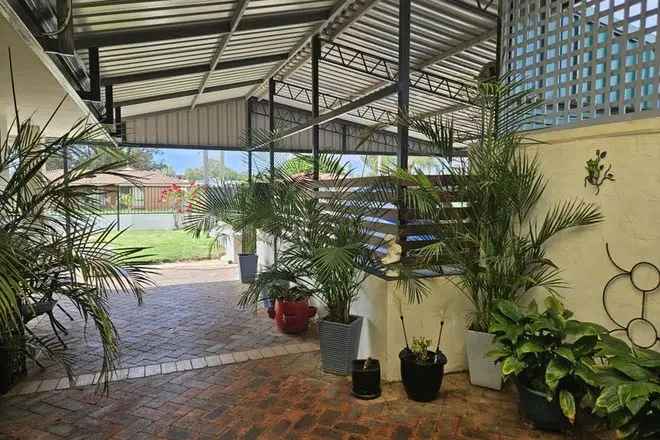 House For Sale in Dongara, Western Australia