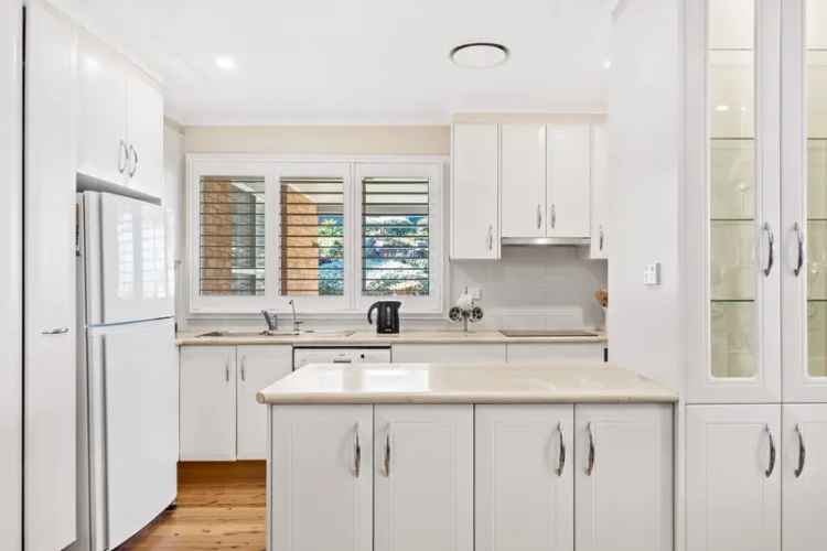 Buy House in West Pymble with Spacious Interiors and Entertaining Areas