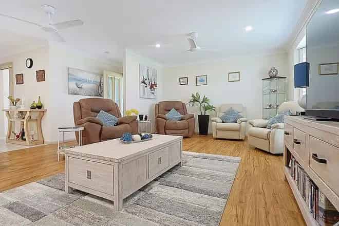 House For Sale , 196, Logan Street, Greater Brisbane, Queensland