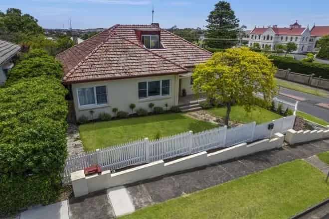 House For Sale , 17, Ardlie Street, Warrnambool, Victoria