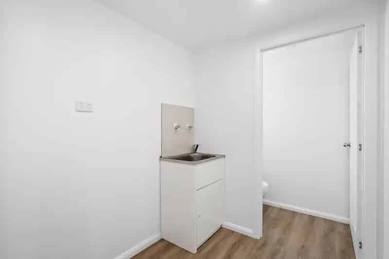 RENOVATED HIGHSET | INTERNAL STAIRS | GRANNY FLAT POTENTIAL!