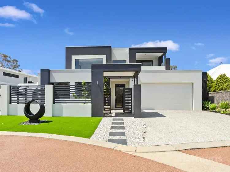 House For Sale in Mandurah, Western Australia