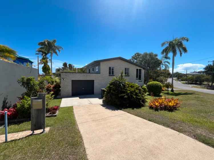 Stunning 4-Bedroom, 2-Storey Family Home - Just 2 Minutes from the Beach!