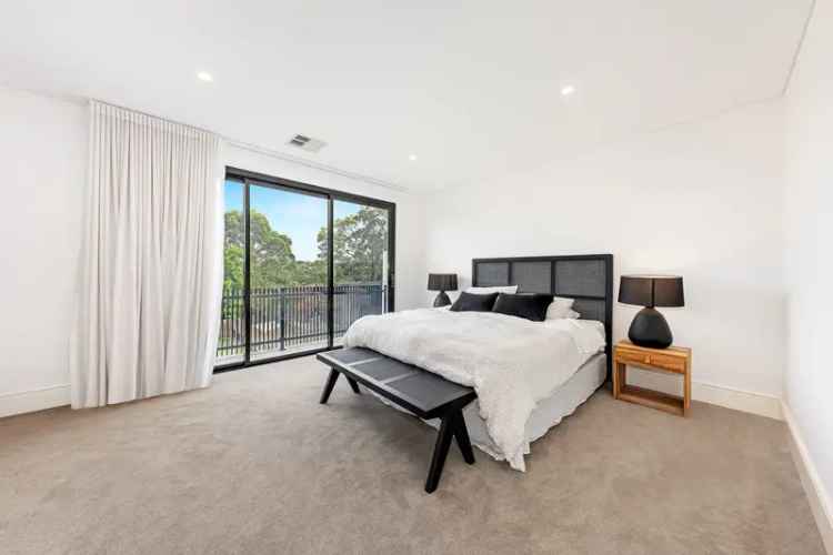 5 rooms house of 578 m² in Sydney