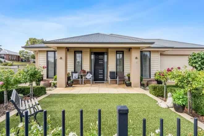 House For Sale , 1, Wells Street, Warrnambool, Victoria