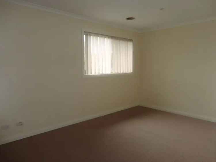 Buy house in Melbourne with spacious townhouse features