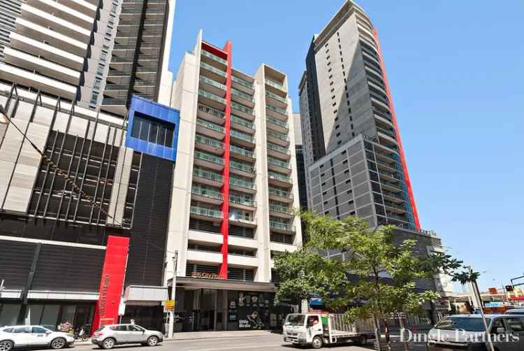 2 Bed 2 Bath Apartment Melbourne - Furnished