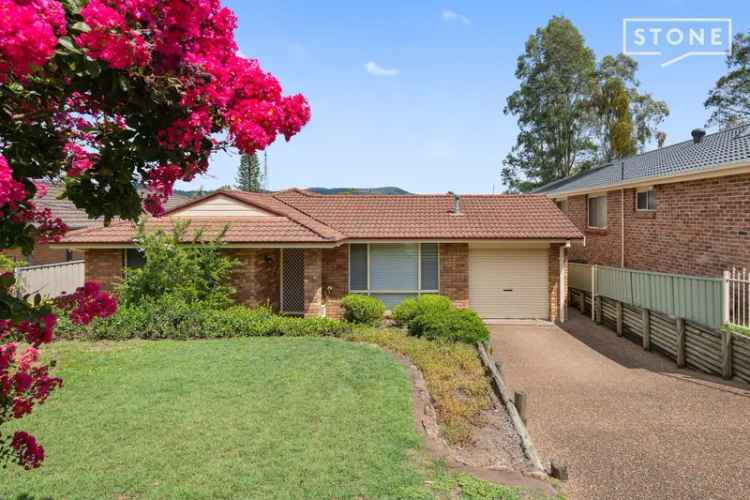 Lease Three Bedroom Home with Stunning Views in Bellbird Heights NSW