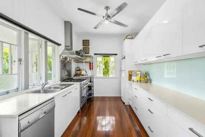 House For Rent in 5, Bungunya Street, Brisbane City, Queensland