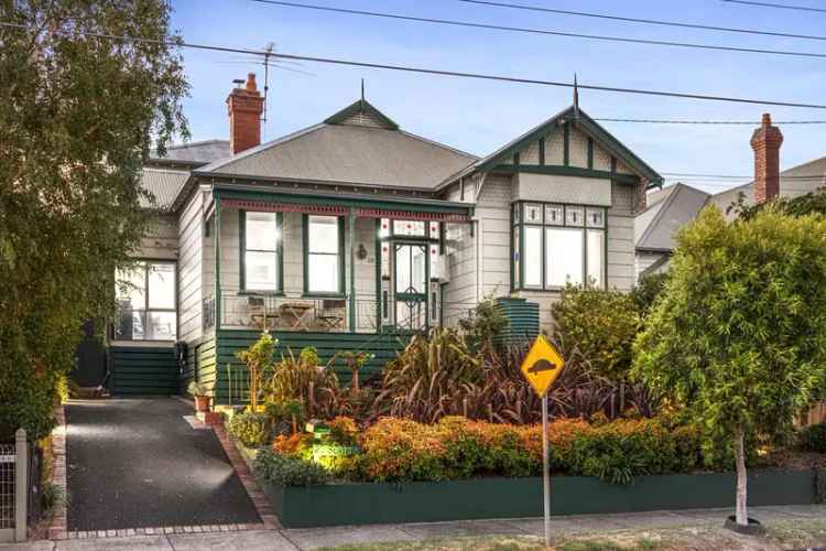 House For Sale in Melbourne, Victoria