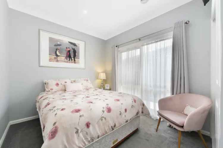 Buy block of units in Clayton with modern features and private courtyard