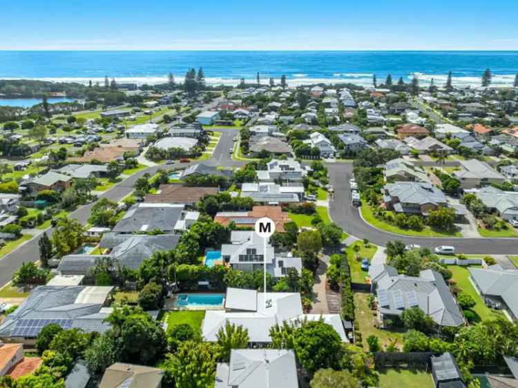 Lennox Head Entertainer's Oasis - Resort Style Living Near Seven Mile Beach