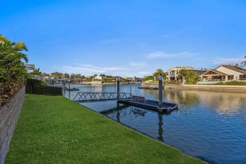 Real Estate For Sale - 57 Compass Drive - Biggera Waters , QLD