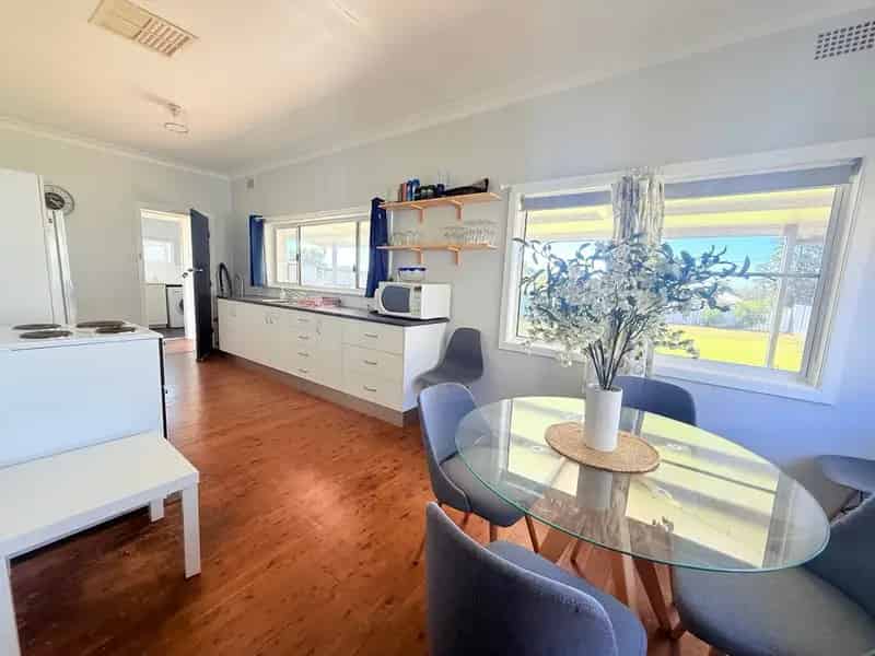 Ray White Condobolin - 02) 6895 3364