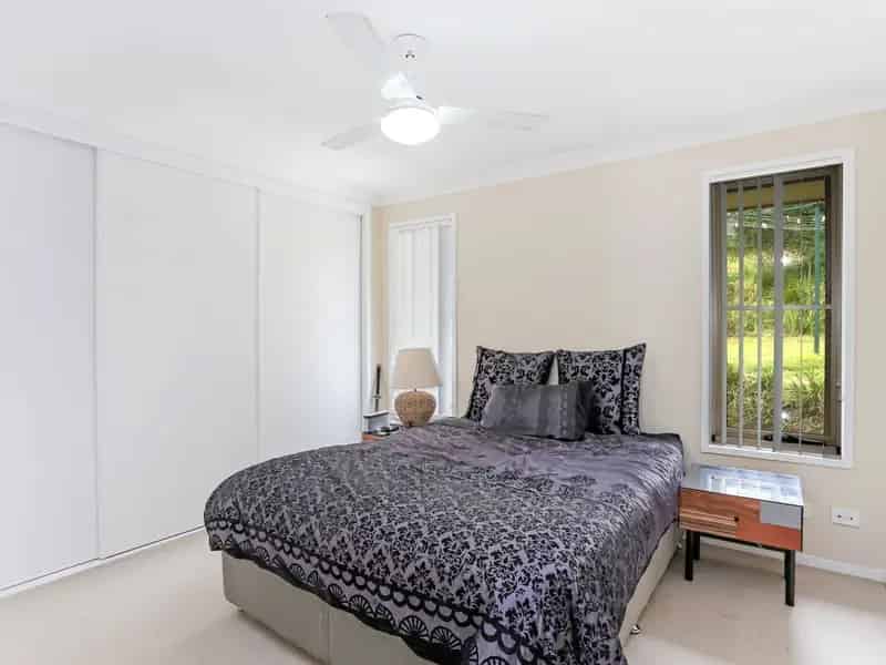 Rent 4 Bedroom Home in Coffs Harbour with Modern Features