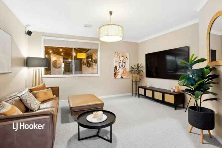 Family Home with Pool and Multiple Living Areas Golden Grove