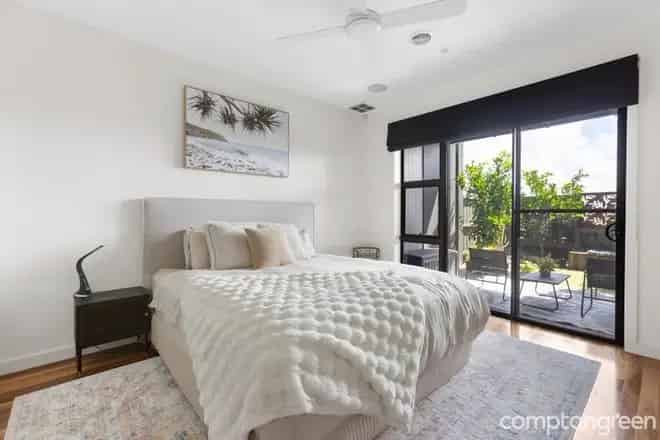 House For Sale , 13, Sunset Drive, Melbourne, Victoria
