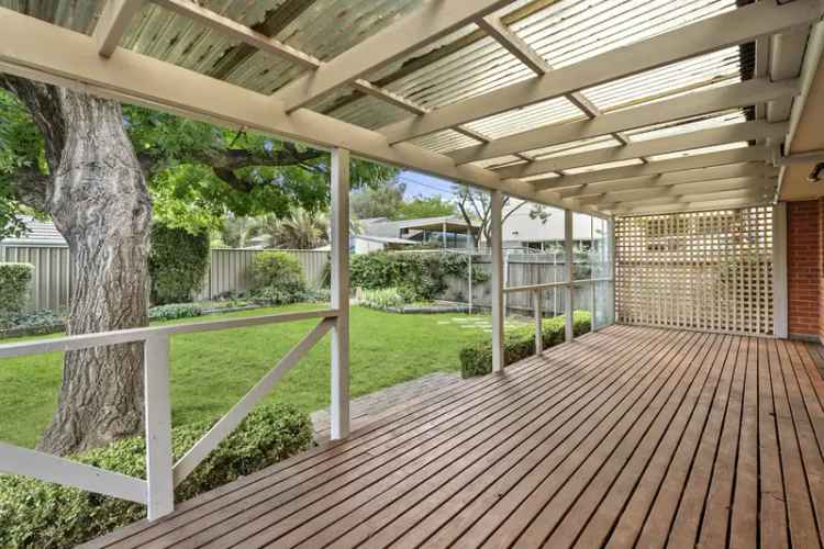 House For Sale in South Canberra, Australian Capital Territory