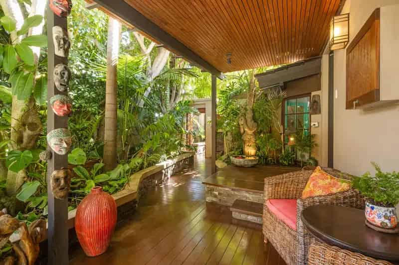 UNDER OFFER  BY SANGITA FORREST 0424 088 058