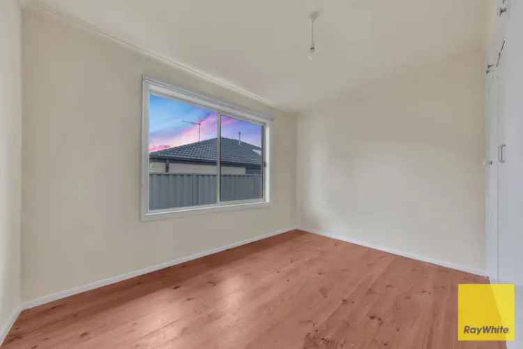 Discover Spacious and Serene Living in Laverton!