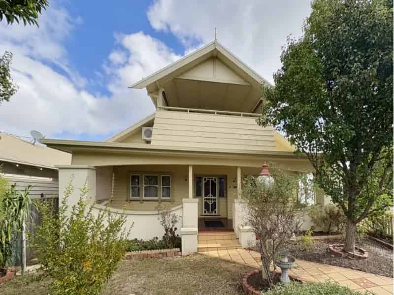 Charming Home In Waterfront Location