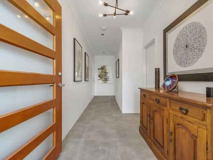 House For Sale in City of Wanneroo, Western Australia